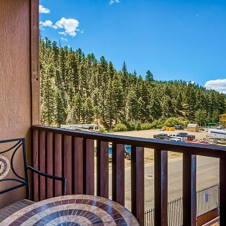 Lovely Lifts West Getaway Red River Exterior photo